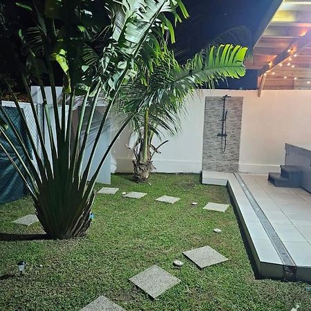 Apartamento Sweet Colibri Saint-Pierre Exterior foto