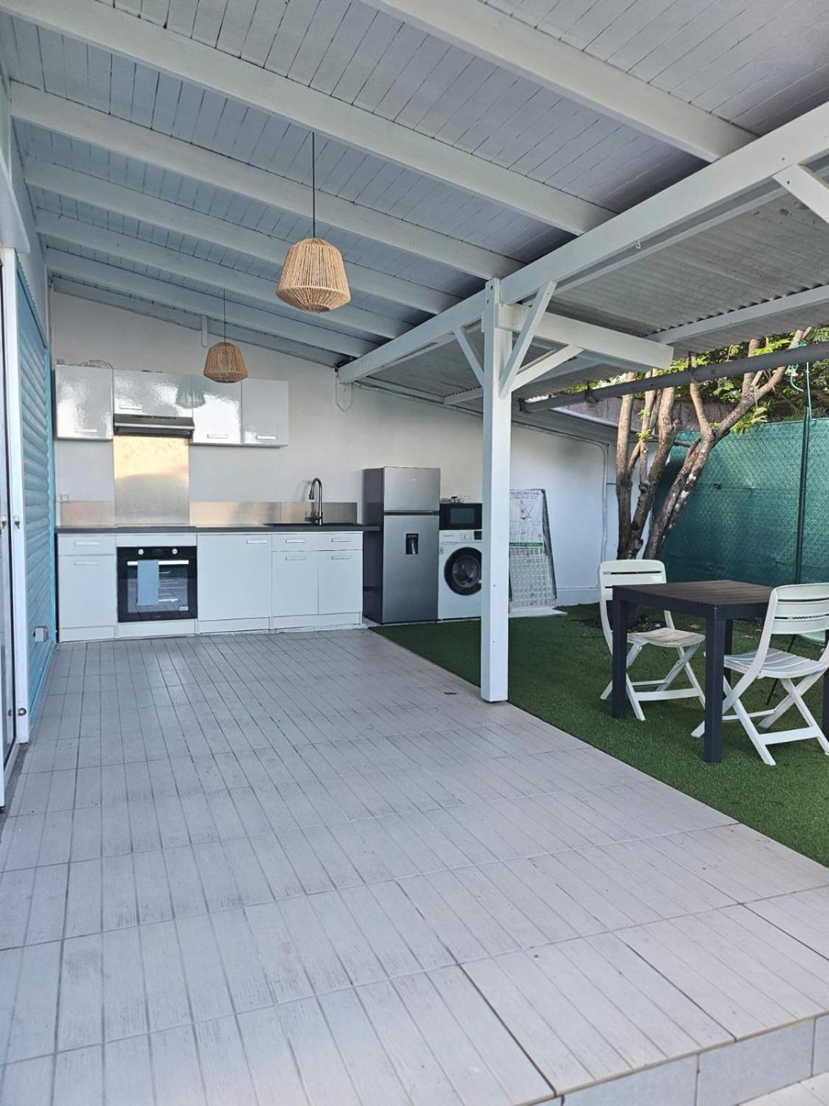 Apartamento Sweet Colibri Saint-Pierre Exterior foto